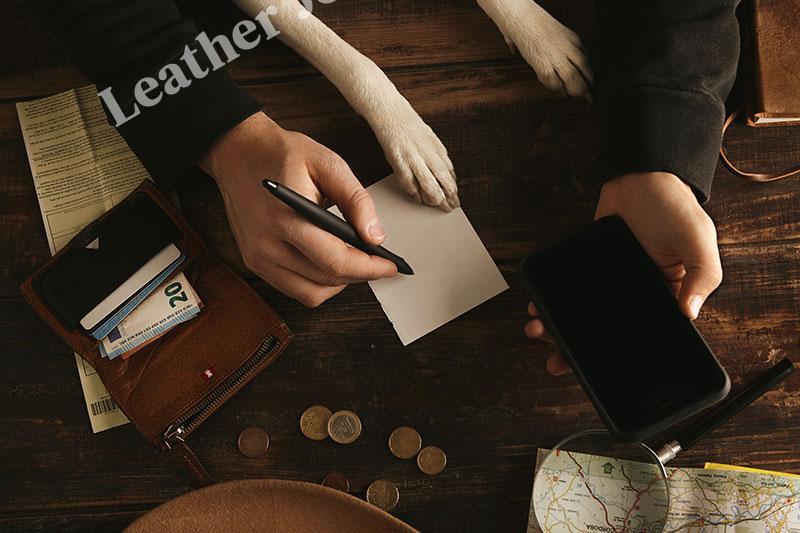 Leather Journal: Complete Buying Guide for Quality, Craftsmanship & Uses